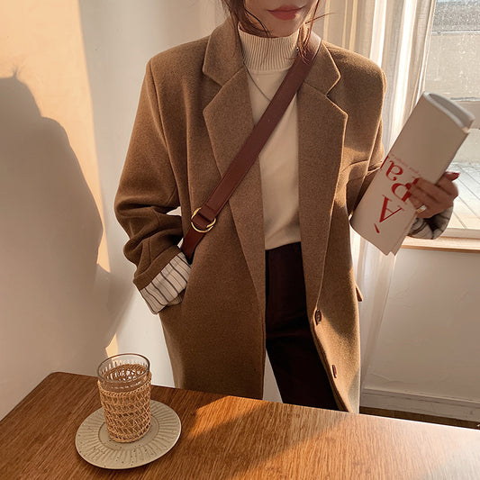 Elegant Woolen Blazer for Women – Cozy & Stylish Look