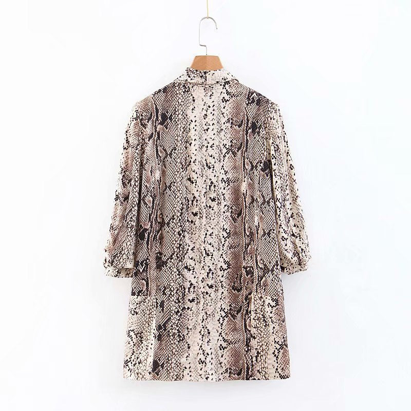 Stylish Snake Print Blazer – Stand Out with Confidence