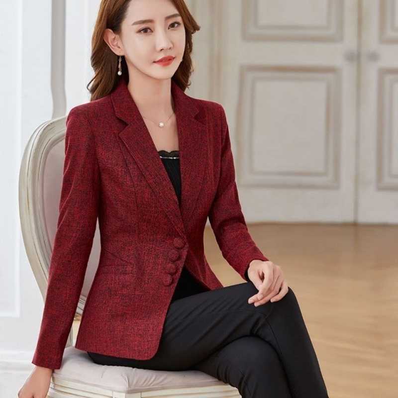 Trendy Plus Size Blazer – Perfect Everyday Long-Sleeve Look